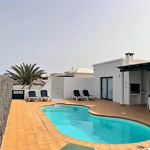 Mareta Playa Blanca (Lanzarote)